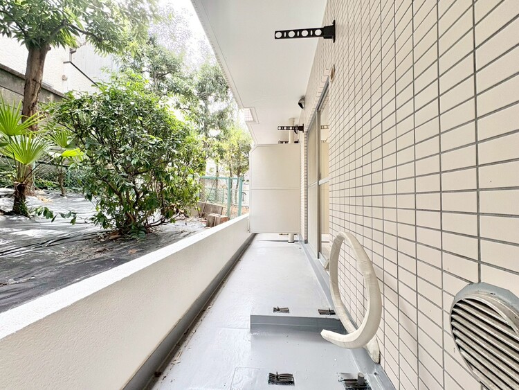 その他 朝の澄んだ空気や、夕方に吹く清々しい風を感じられるバルコニー。