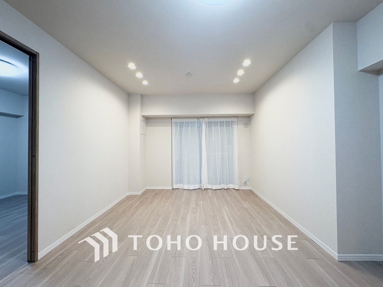 内装 【PRIVATE ROOM】◆快適◆な暮らしに不可欠な収納スペース。快適さとともに思い出も詰まっていく。