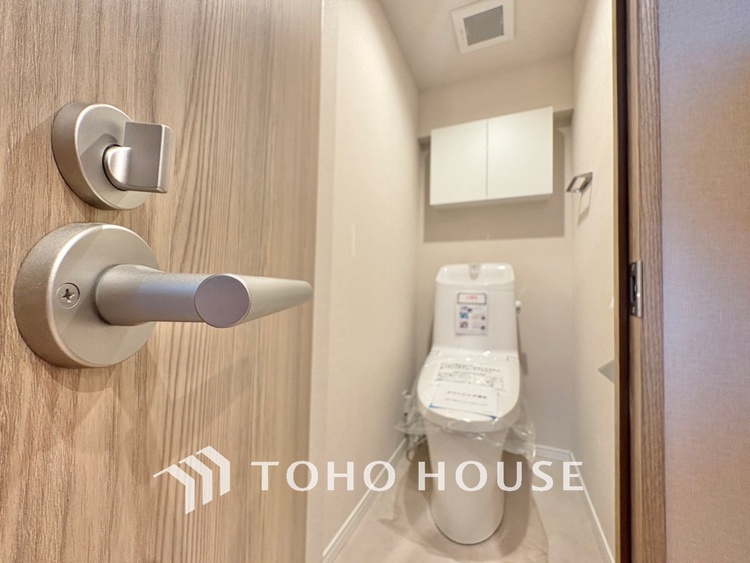 トイレ 【TOILET】◆快適◆な生活に不可欠。節水型の高性能トイレを新設。