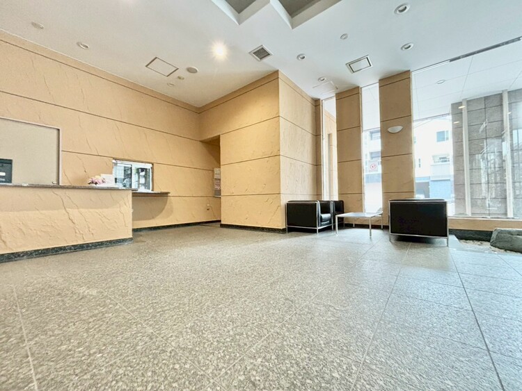 その他 館内は静寂な中が保たれており、管理が行き届いている印象を受けました。