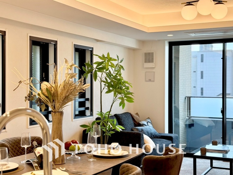 内装 【LIVING】◆Sunshine◆光が燦々と入り、いるだけで気持ちいい。「開放的でゆとりあるお部屋です。」