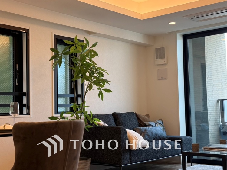 内装 【LIVING】◆simple is best◆無駄のない綺麗なつくりのリビングルームであなただけの暮らしを。