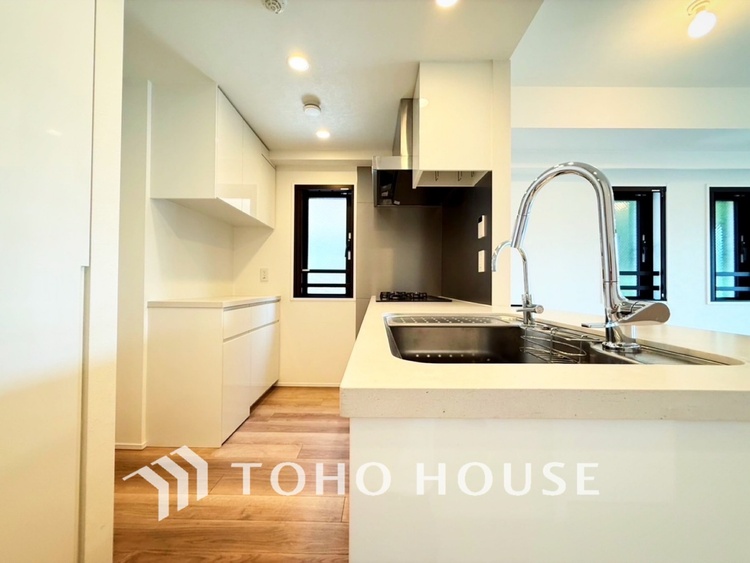 キッチン 【KITCHEN】◆毎日の健康◆は美味しいお水から。そんな毎日を支えてくれるのが浄水器です。