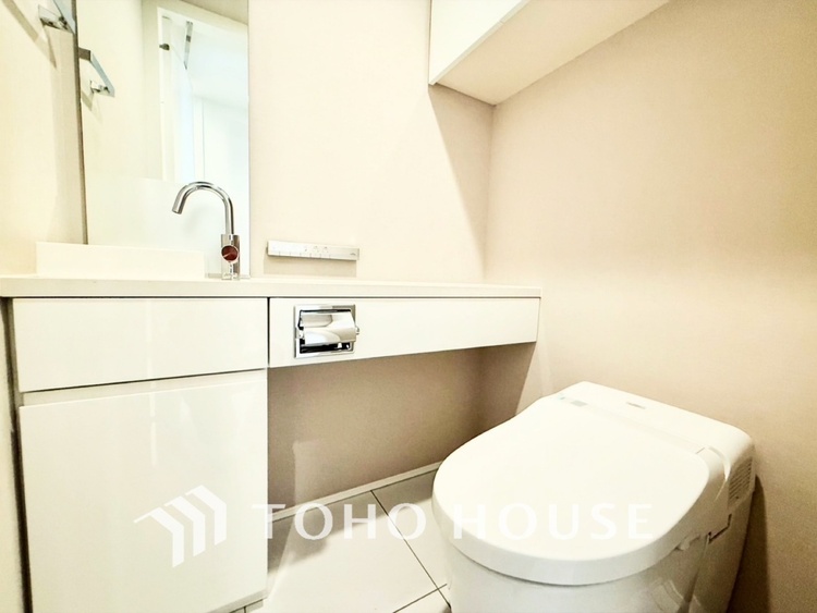 トイレ 【TOILET】◆快適◆な生活に不可欠。節水型の高性能トイレを新設。