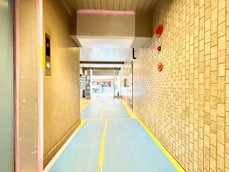 その他 館内は静寂な中が保たれており、管理が行き届いている印象を受けました。