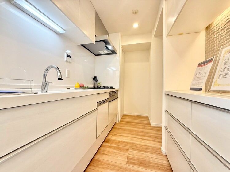 その他 使いやすくスタイリッシュなキッチン空間になっております。