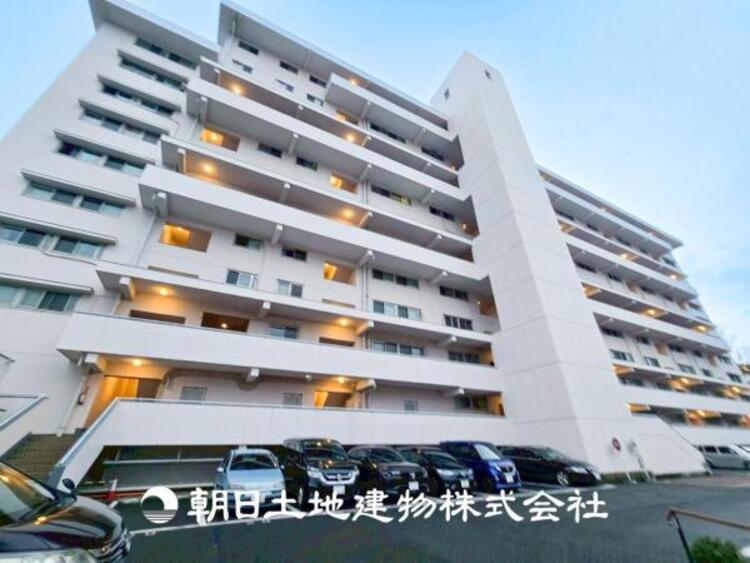 外観 【外観写真】大切な家族一人ひとりの大切な個別空間。趣味・感性で個性的に飾って頂けるようシンプルに仕上げてあります。自分時間を充実させながら心豊かなひとときを過ごすための大切な空間。