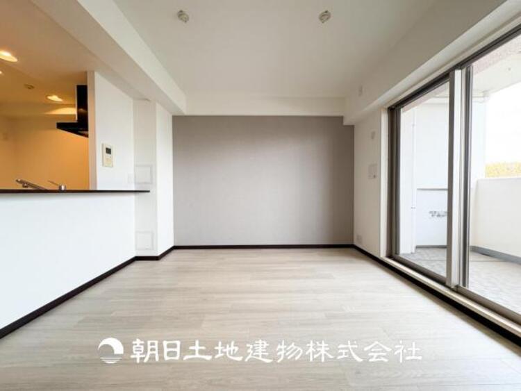 居間 大切な人とともに、心穏やかに過ごすひとときになるリビング。