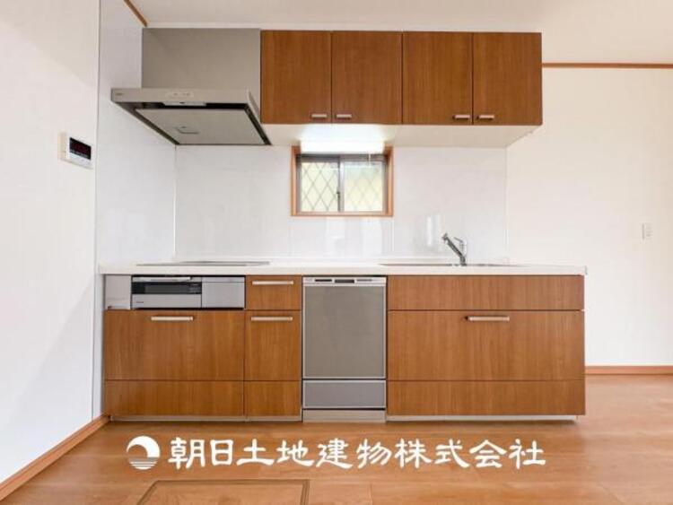 キッチン 毎日使う場所だからこそ、ストレスなく使えて、スムーズな家事ができる空間になっております。