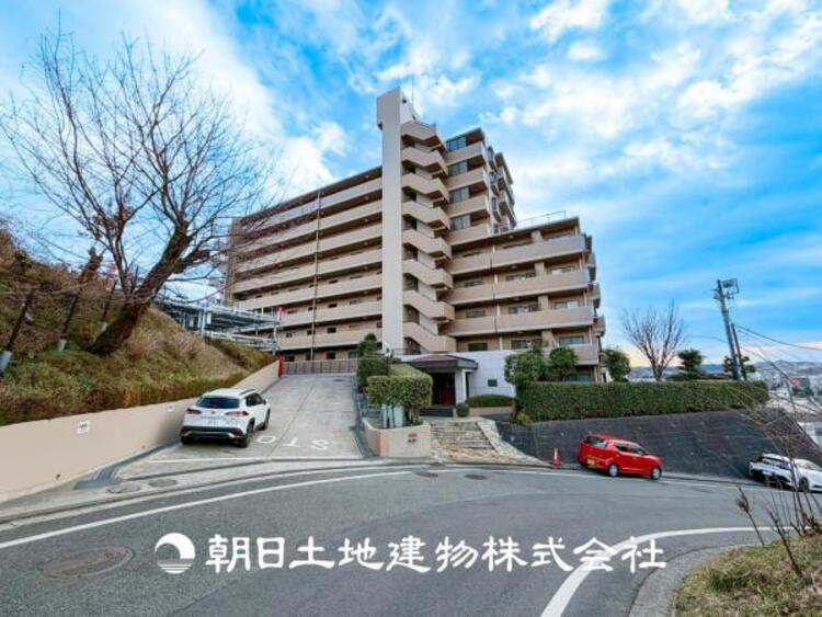 外観 【外観写真】自然素材を活かした外観が魅力のナチュラルテイストな住宅。周囲の景観と調和し、心地よい暮らしを提供します。