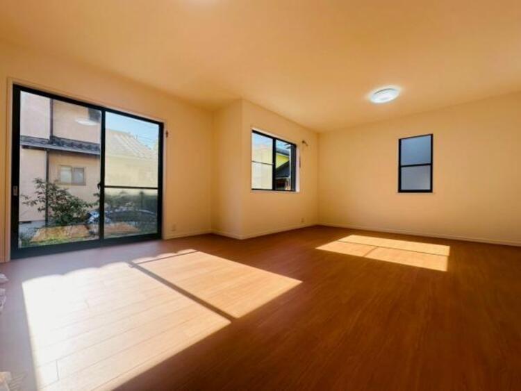 居間 【2025年11月撮影】