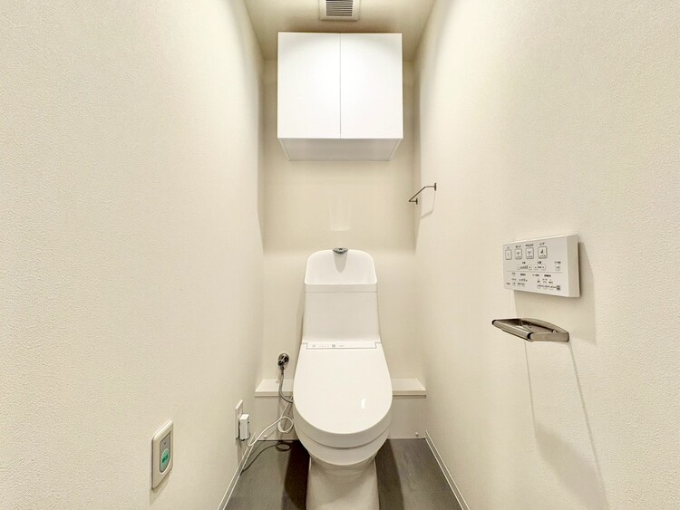 トイレ 暮らしの中のさりげないひとときの快適さにも、こだわりを、持って設備を配しております。