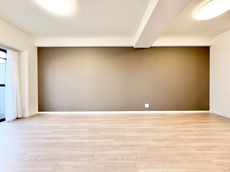 居間 居心地の良い空気感は、暮らしのステージを彩り、心からのやすらぎと満足感を与えてくれます。