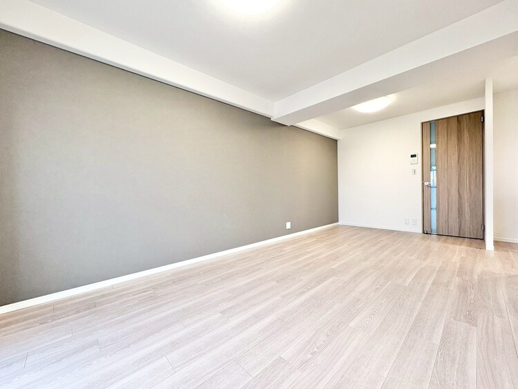 居間 飾り過ぎないシンプルな内装と偏り過ぎないデザインで統一しました。