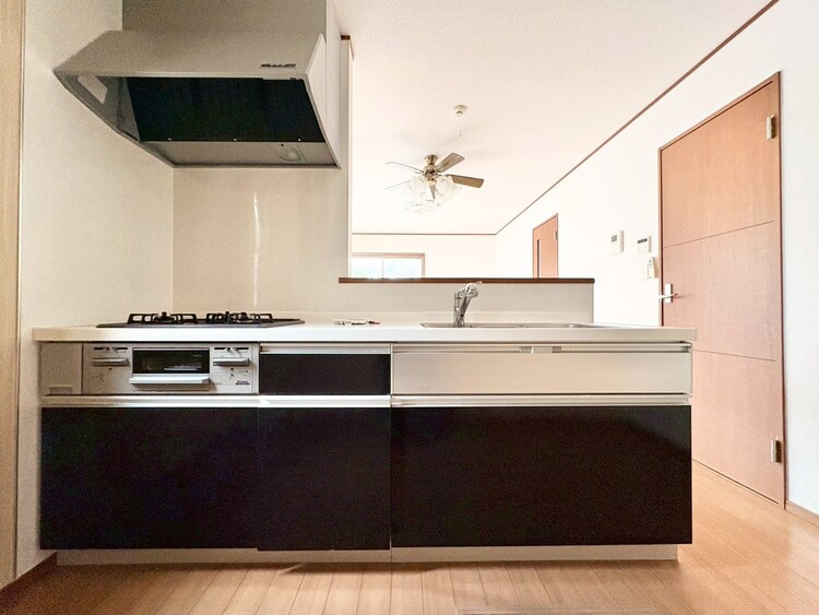 居間 過ごす時間が、たくさんの思い出として紡がれていく場所。