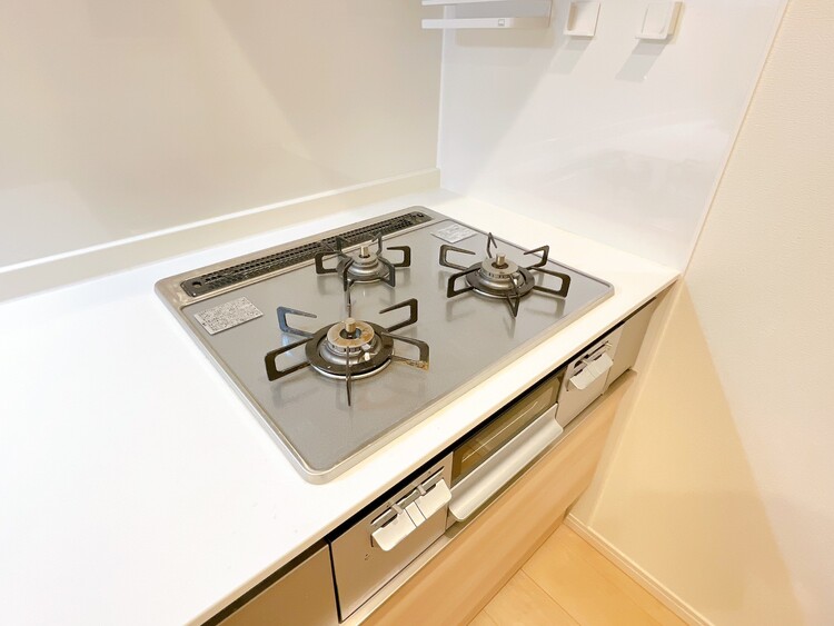 キッチン 洗練されたスタイリッシュなデザイン性と使いやすさを備えた仕様。