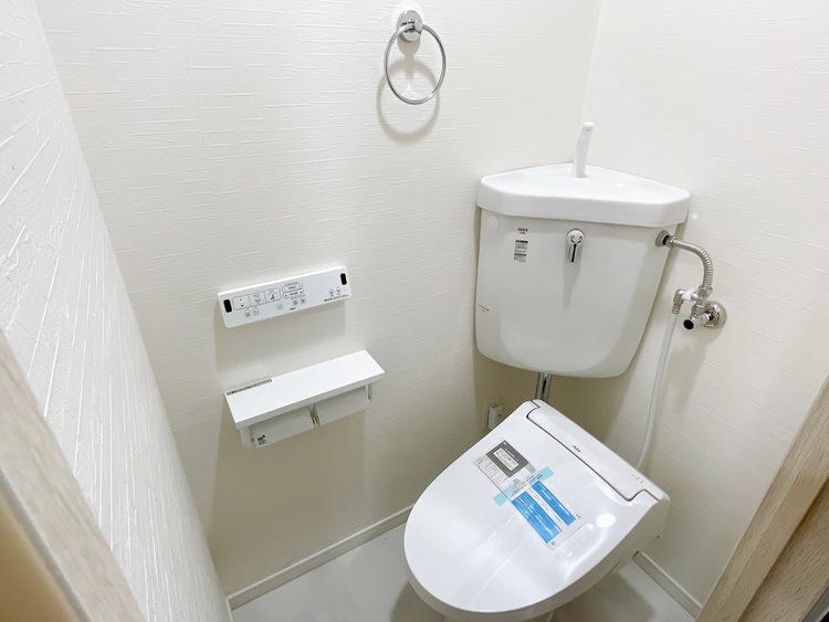 トイレ 暮らしの中のさりげないひとときの快適さにも、こだわりを、持って設備を配しております。