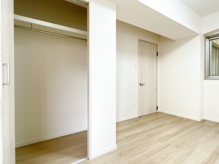 収納 居室にはクローゼットがあり、荷物もスッキリ収納して快適にお過ごしいただけます。