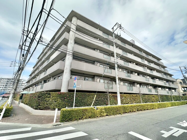 外観 ライフプランニングからローンまで、一貫してご説明させていただきます。お気軽にお問い合わせくださいませ。