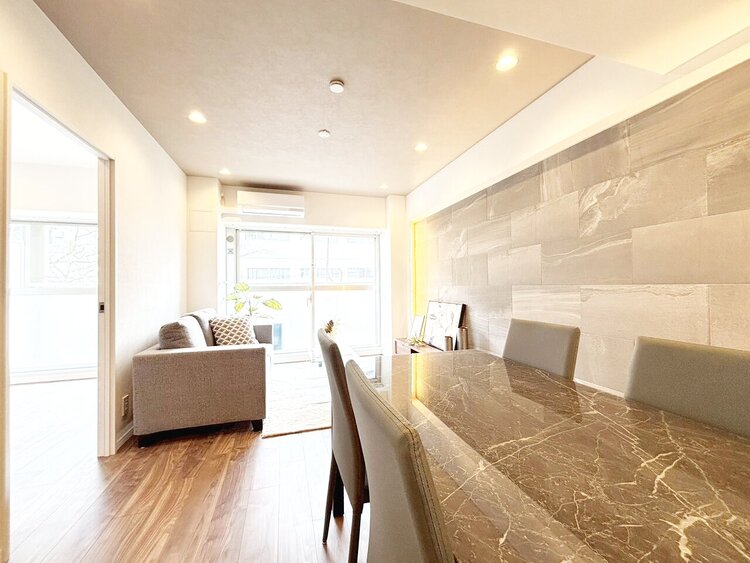 居間 豊かな居住性と、安心感を満たすクオリティが見事に調和した住空間。