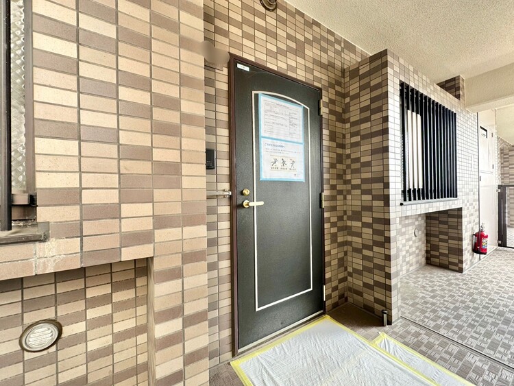 玄関 玄関を開ければ、そこは安らぎのご自宅。