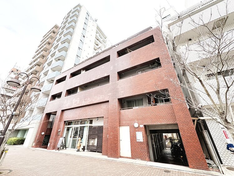 外観 資料には掲載していない情報が、現地にはたくさんあります。是非一度、現地をご確認ください。