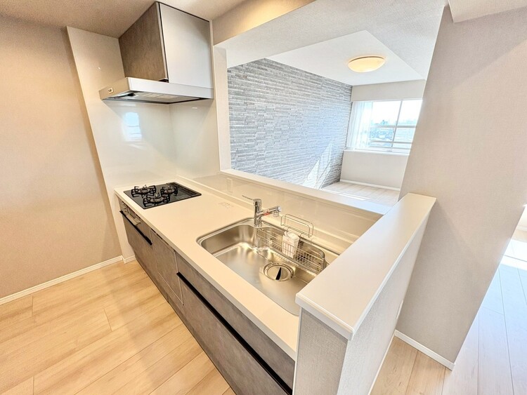 キッチン 洗練されたスタイリッシュなデザイン性と使いやすさを備えた仕様。