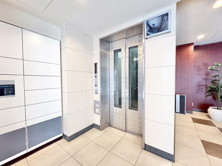 設備 エレベーターの管理も、きちんと行き届いてます。