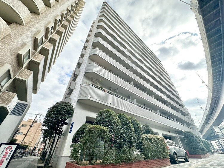 外観 資料には掲載していない情報が、現地にはたくさんあります。是非一度、現地をご確認ください。