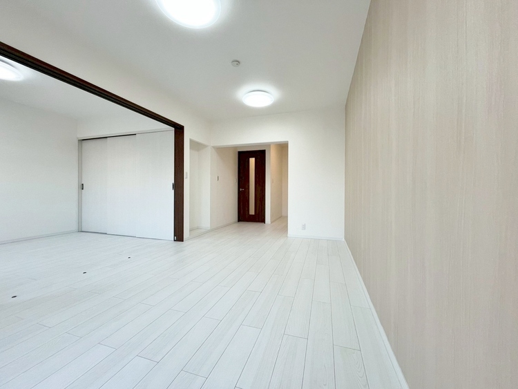 居間 「空間が織り成すひとつ先の住み心地」を演出します。