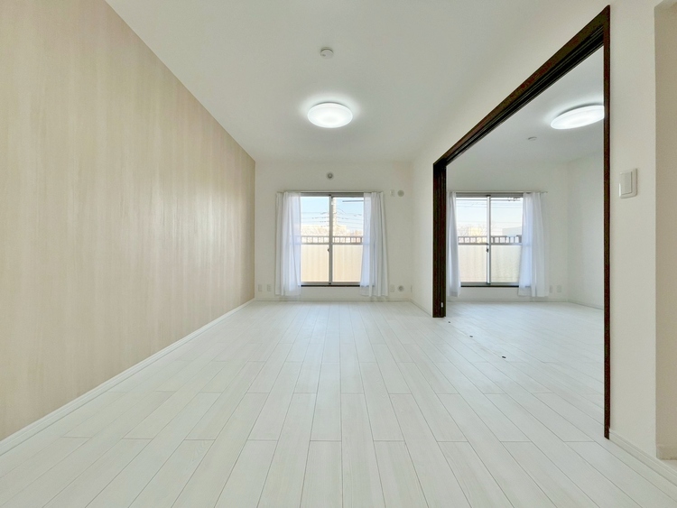 居間 過ごす時間が、たくさんの思い出として紡がれていく場所。