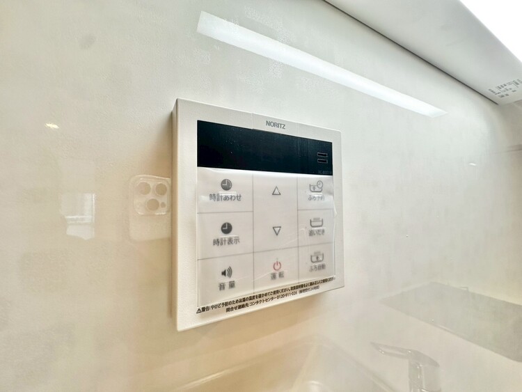 設備 見やすい画面で操作しやすい給湯パネルです。