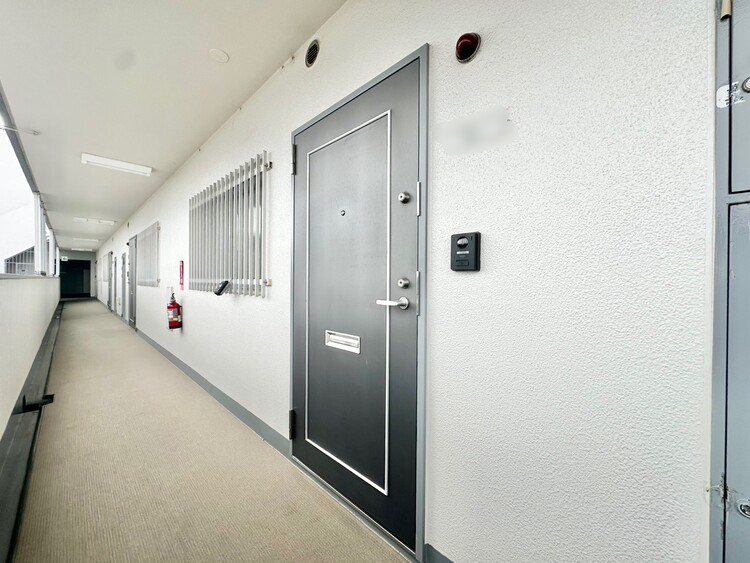 玄関 玄関を開ければ、そこは安らぎのご自宅。