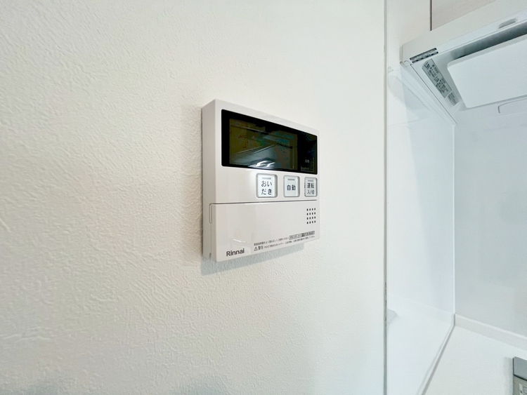 設備 見やすい画面で操作しやすい給湯パネルです。