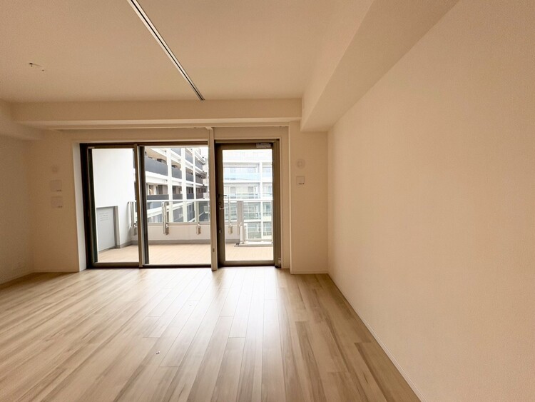 その他 清かで艶やかな時間をもたらしてくれる室内です。