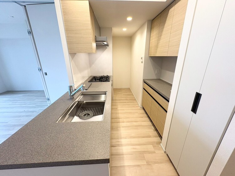 その他 開放感のあるキッチンスペース。調理をしながら、会話も弾みそうですね。