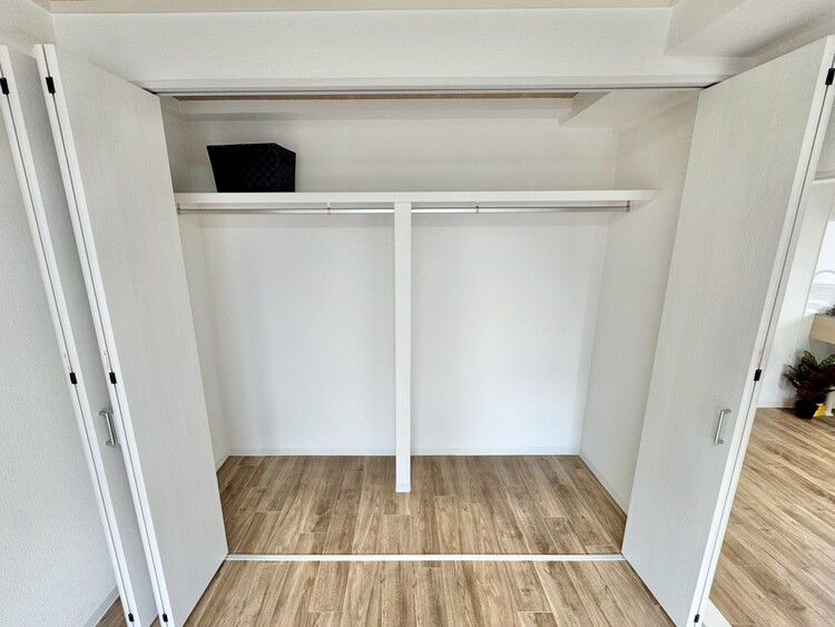 その他 収納スペースが付いていて、お部屋を広く使っていただけます。