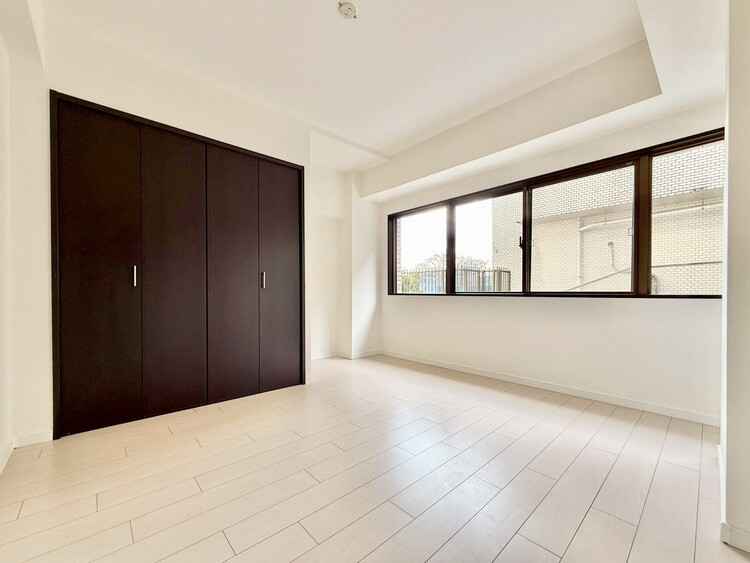 その他 清かで艶やかな時間をもたらしてくれる室内です。