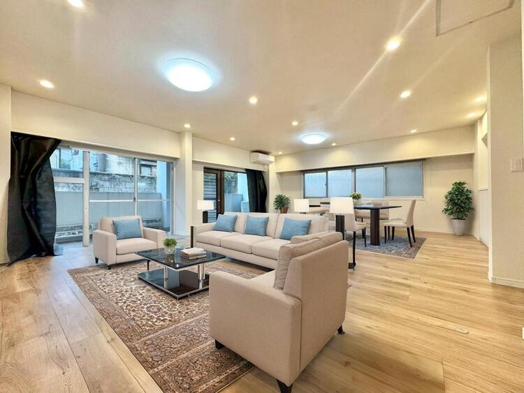 その他 通風・採光に優れ、心地よい光と風が溢れています。※家具はCGによるイメージです。