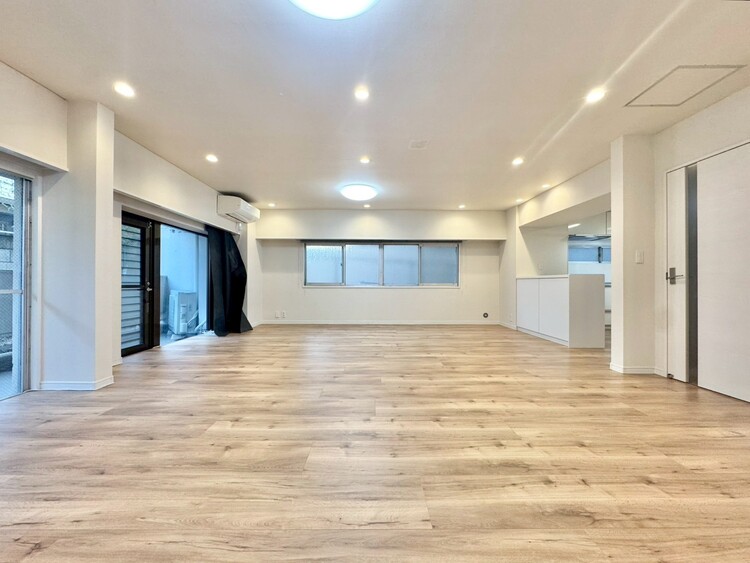 その他 シンプルな内装と偏り過ぎないデザインで統一しました。