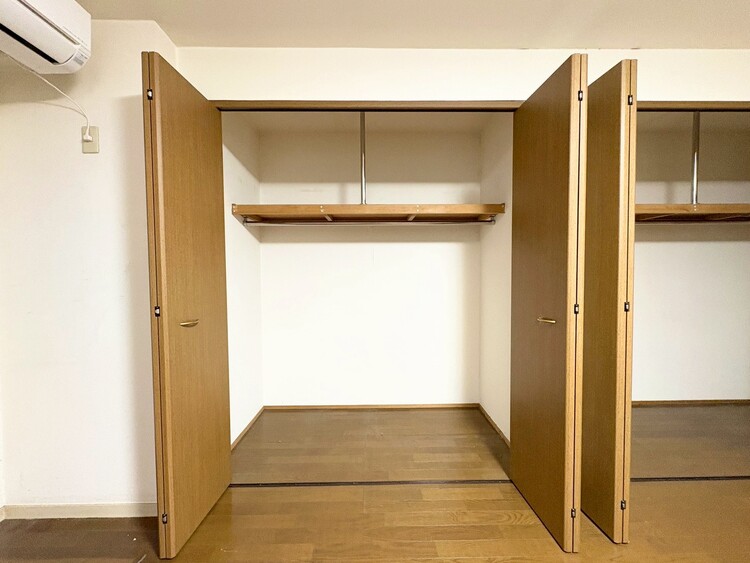 その他 収納スペースが付いていて、お部屋を広く使っていただけます。