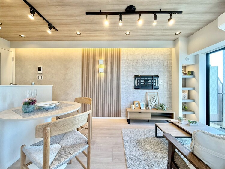 その他 シンプルな内装と偏り過ぎないデザインで統一しました。