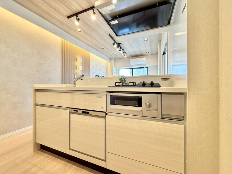 その他 使いやすくスタイリッシュなキッチン空間になっております。