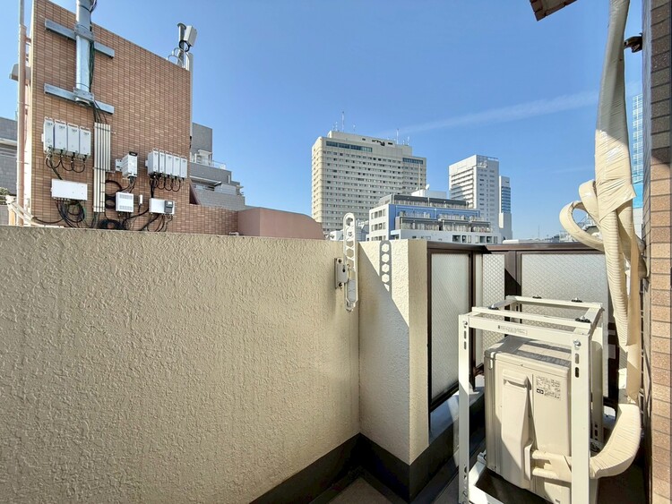 その他 朝の澄んだ空気や、夕方に吹く清々しい風を感じられるバルコニー。