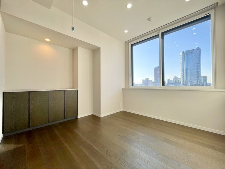 その他 清かで艶やかな時間をもたらしてくれる室内です。