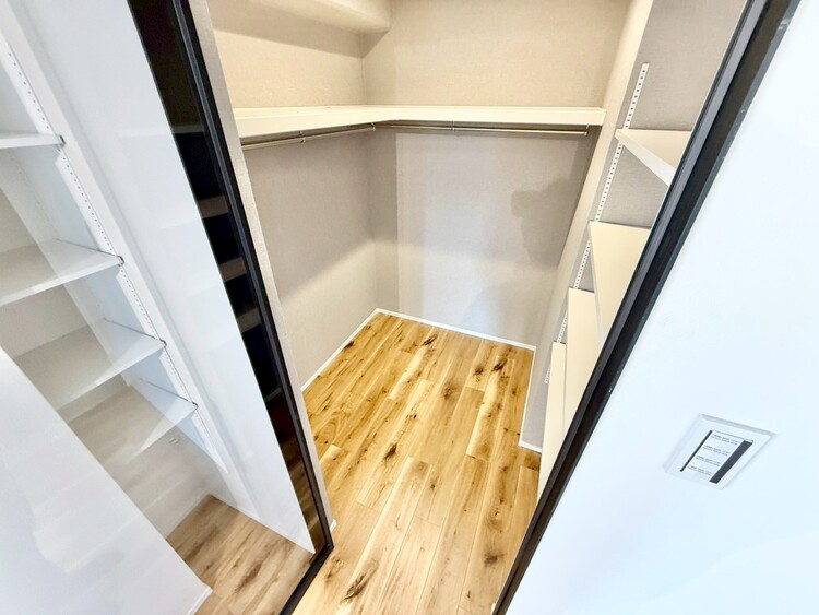 その他 収納スペースが付いていて、お部屋を広く使っていただけます。