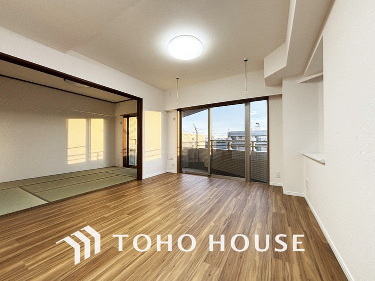 内装 ゆったりとくつろげる上質なリビングダイニング