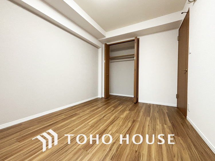 内装 1日の疲れを癒し、心地よく寛げるようゆったりとした広さをしています