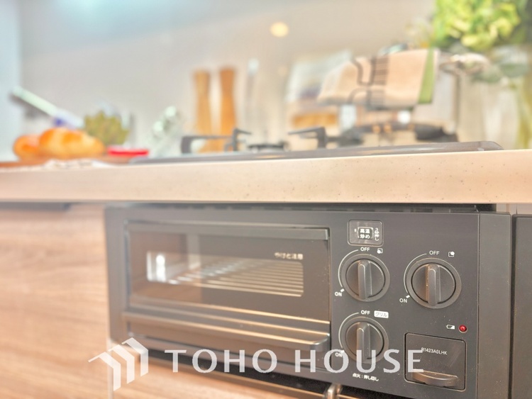 キッチン 時を超えて愛されるデザインが、日常を特別なひとときへと昇華させます。この場所から、心満たされる豊かな食卓が始まります。