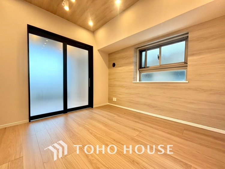 内装 「想像していた以上に広い」が写真を撮っているときの感想です。家事動線に配慮したプランによりご家族がくつろげる明るく広い空間が確保できました。